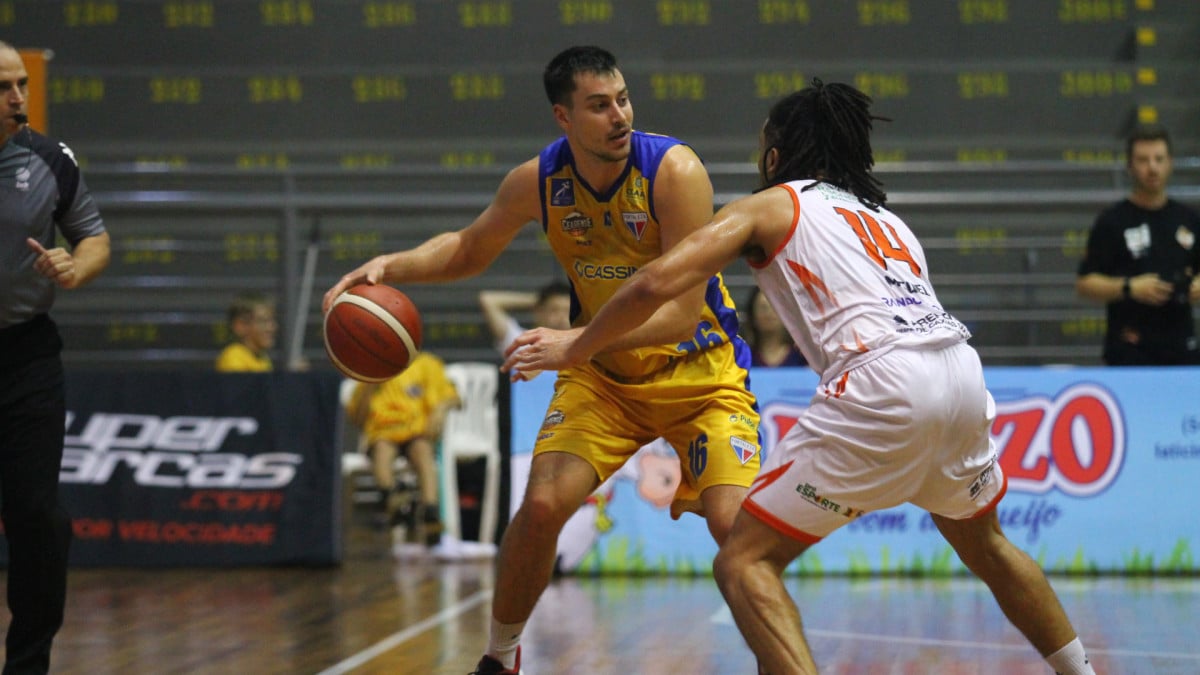 Fortaleza Basquete Cearense foi derrotado pelo Caxias do Sul no NBB