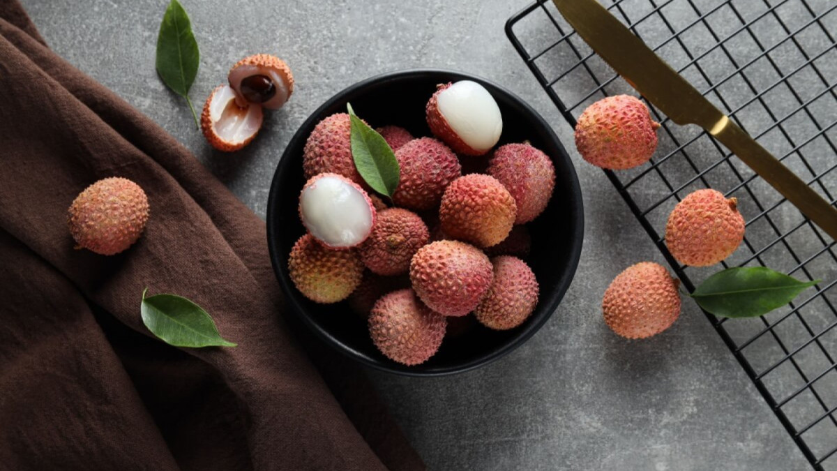 Lichia: 8 benefícios para a saúde e como usá-la na ceia de Natal