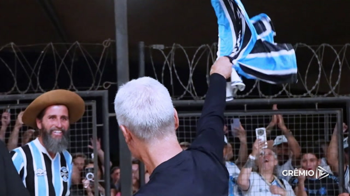 Bastidores dos primeiros dias de Luís Castro no Grêmio