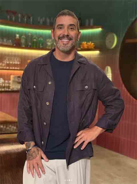 O apresentador e ator André Marques revelou que perdeu 20 quilos em apenas oito meses, resultado de uma rotina mais disciplinada e mudança significativa nos hábitos.