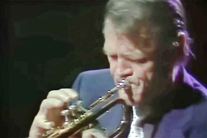 O trompete de Baker, de som límpido e fraseado elegante, rapidamente se destacou, rendendo-lhe fama e uma legião de admiradores. Ainda jovem, ele já figurava em capas de revistas e era tratado como uma estrela do jazz.
