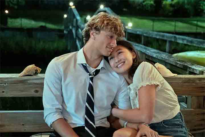 A virada definitiva de sua carreira chegou em 2021, quando foi anunciado que ele interpretaria Jeremiah Fisher em “O Verão que Mudou Minha Vida”, adaptação do romance juvenil de Jenny Han para o Prime Video. 
