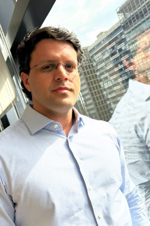 Luccas Augusto Adib assume a presid&ecirc;ncia no lugar de Jorge Pinheiro