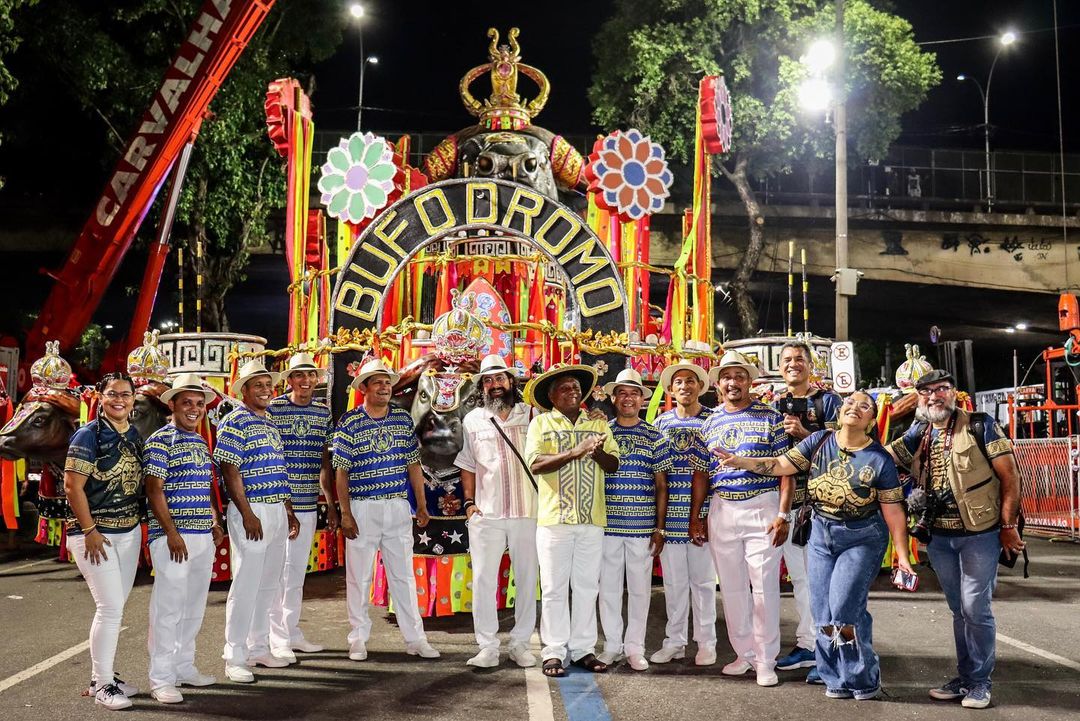 Como forma de valorizar o animal-símbolo da Ilha do Marajó, o artista, com deficiência visual, criou o Búfalo-Bumbá: Segredo das Meninas, uma adaptação da tradicional manifestação folclórica no Norte e Nordeste, conhecida por Boi-Bumbá.