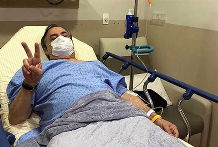 Recentemente, Ronnie Von, aos 81 anos, enfrentou um momento delicado ao passar 30 dias internado e realizar três cirurgias, duas no coração e uma na próstata, após a descoberta inesperada de uma arritmia grave durante um exame de rotina.
