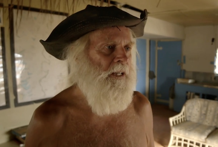 Apelidada de “o náufrago de Restoration Island”, a história de Glasheen virou uma lenda local. 