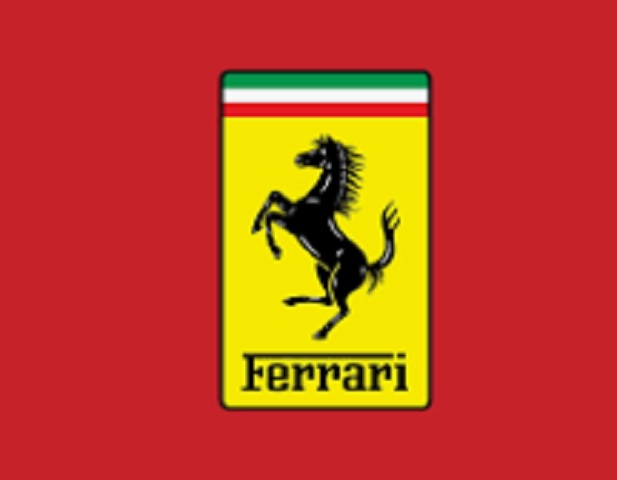 Em 2000, após mostrar grande desempenho na Stewart, Barrichello é contratado para correr pela lendária Ferrari, ainda considerada a maior equipe de automobilismo de todos os tempos. 