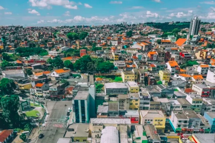 5ª) Jandira (São Paulo) - Área: 17,523 km² | População: 125 mil habitantes | Densidade populacional: 7.129,9 hab./km².