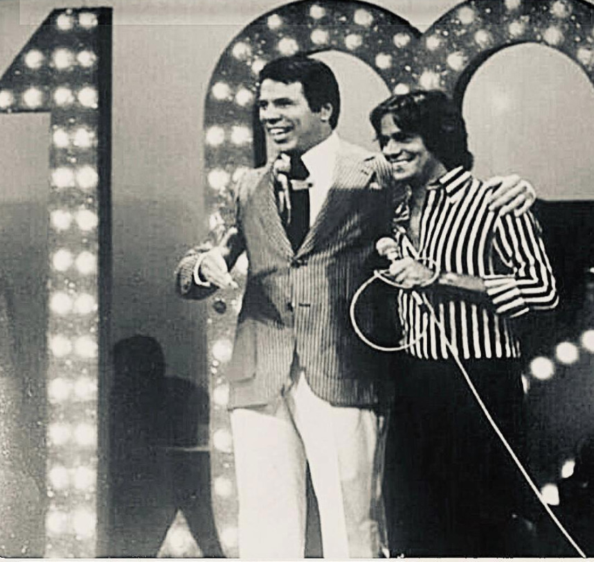 Ele também teve papel importante como apresentador de programas de variedades e auditório nas décadas seguintes. Atuou como ator em novelas e filmes. Entre os títulos de que participou estão “Qual é a Música?”, O Descarte e A Filha dos Trapalhões.
