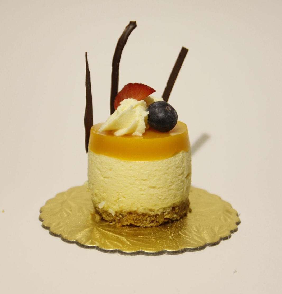 Da mesma forma que outras frutas, a manga também pode aparecer em outras receitas, como em doces, geleias, vitaminas e sorvetes.