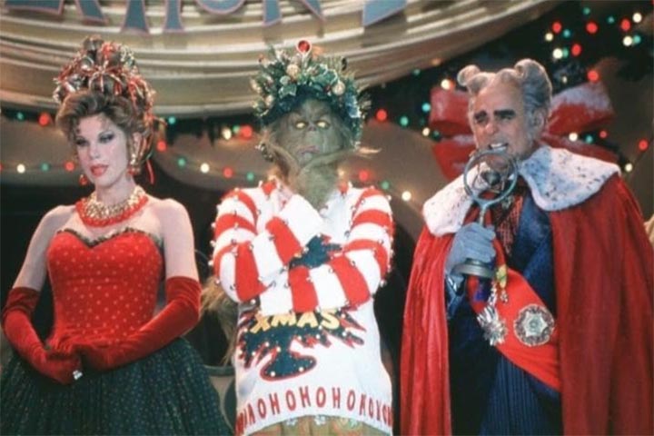 Apesar de críticas divididas à época do lançamento, o filme foi um grande sucesso comercial e se consolidou como presença constante nas exibições natalinas. 
