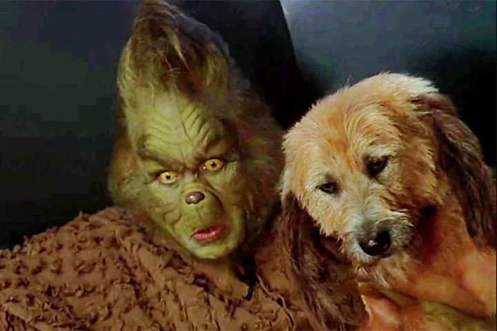 O elenco contou ainda com Taylor Momsen no papel de Cindy Lou Who, além de Christine Baranski, Jeffrey Tambor, Molly Shannon e outros nomes conhecidos. 
