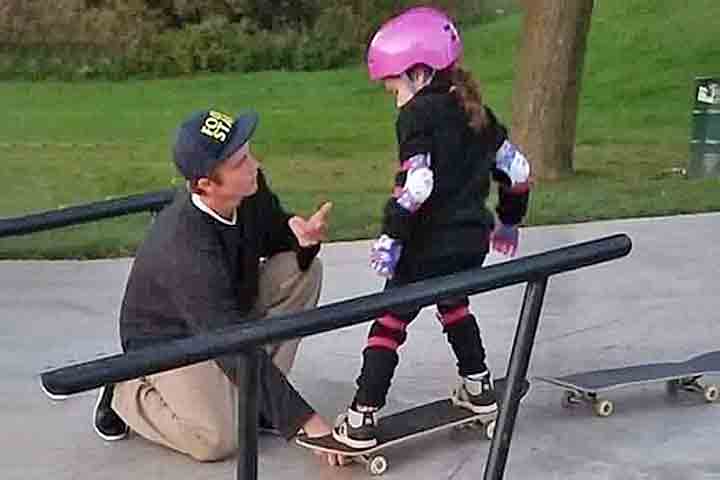 A estimativa é de que o Brasil tenha 8,5 milhões de praticantes de skate atualmente. De acordo com o Atlas do Esporte no Brasil, é a sétima modalidade mais praticada no país.

