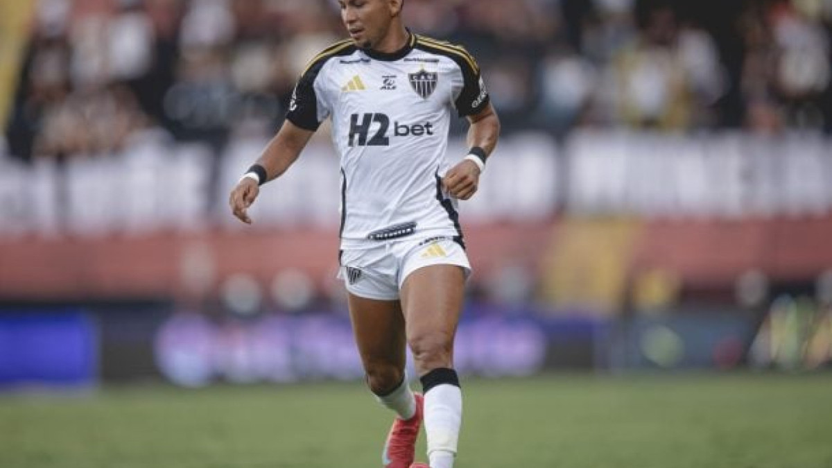 Tratativas seguem em estágio inicial, mas clubes tentam achar um denominador comum para uma possível transferência do jogador