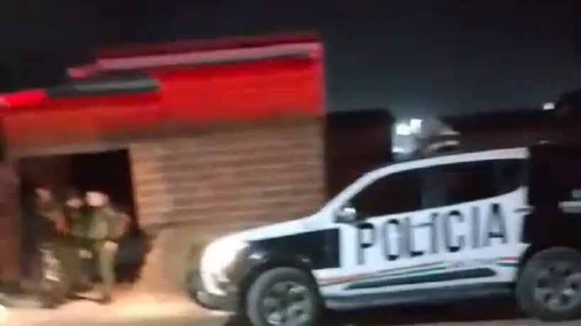 Adolescente de 17 anos morreu e, pelo menos, outras duas pessoas ficaram feridas em um ataque a tiros em um imóvel de Cascavel 