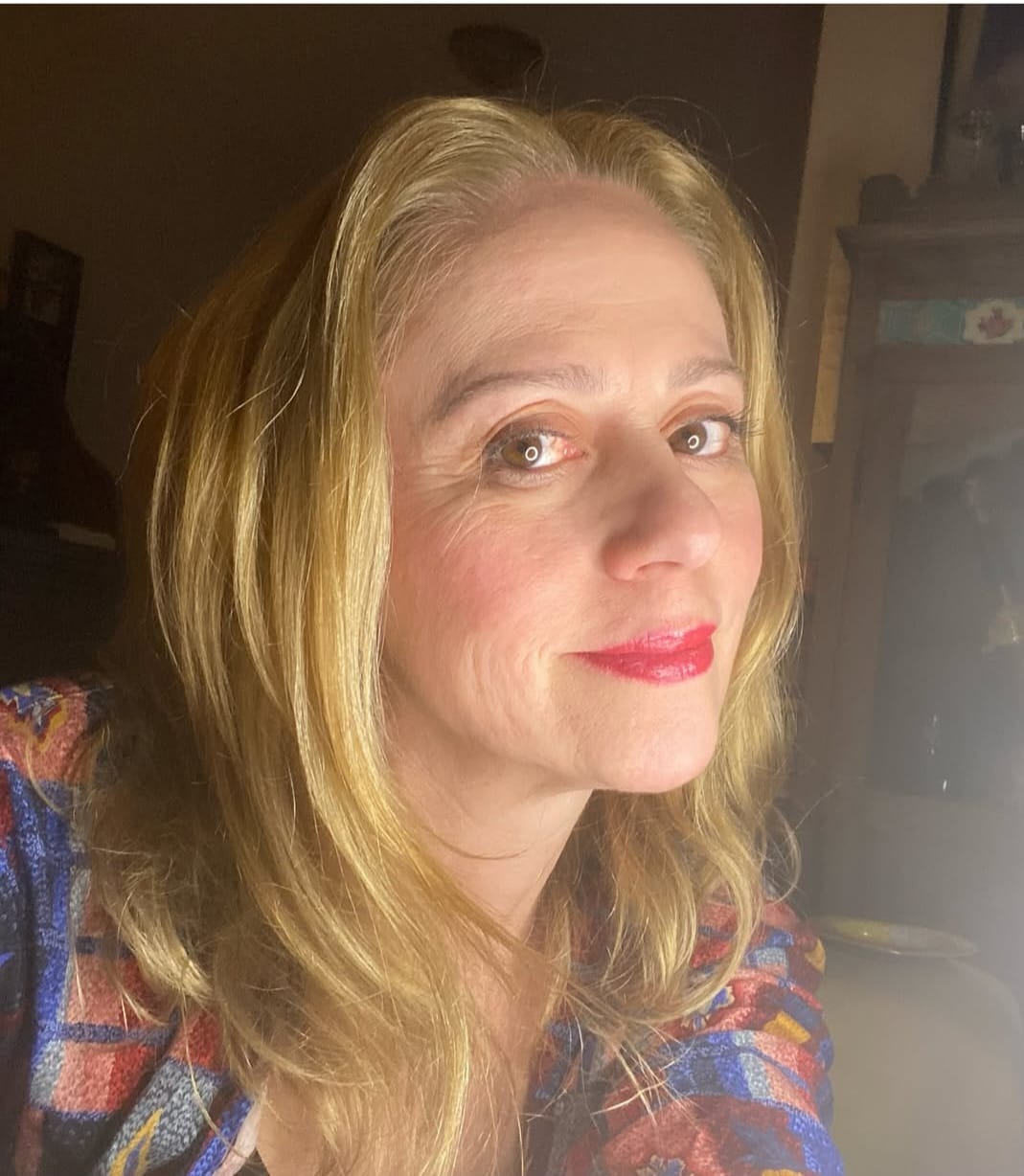 Assim, o exemplo de Guta Stresser incentiva outras pessoas a buscar acompanhamento e estratégias de adaptação para lidar com a doença. Saiba mais, a seguir, sobre a atriz.