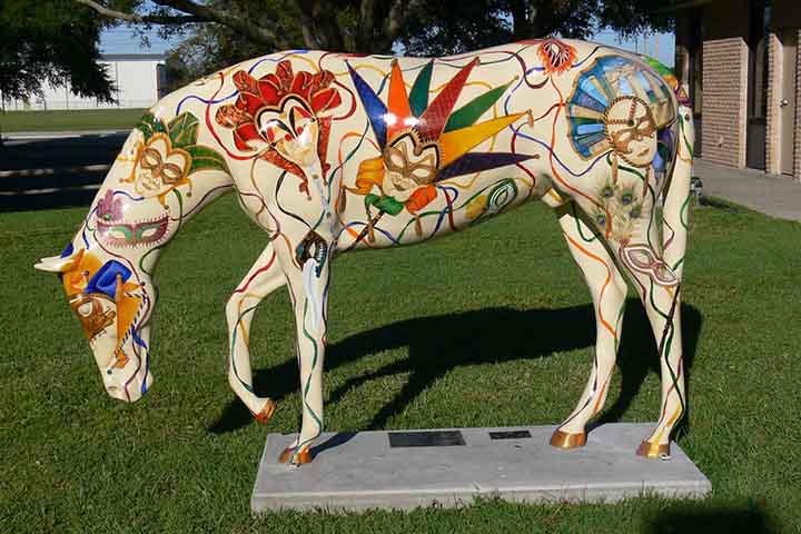 O título é usado oficialmente por entidades locais, com destaque para a FTBOA, Florida Thoroughbred Breeders’ & Owners’ Association, para posicionar o condado no mapa global do cavalo.  