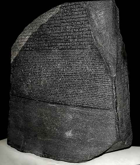 A Pedra de Roseta é considerada um dos marcos mais importantes da arqueologia e da linguística. 
