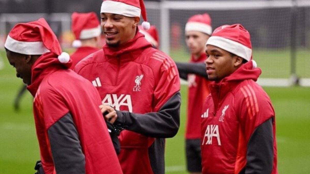 Times se enfrentam em partida válida pela 18ª rodada da Premier League 2025/26