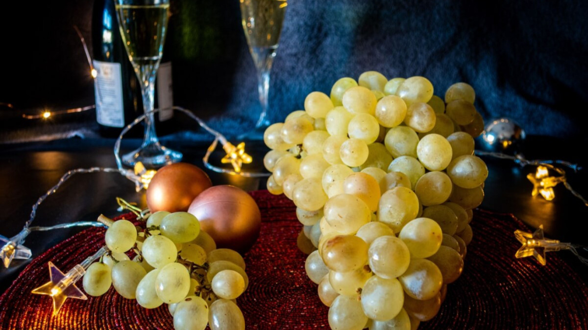 Uva verde no Ano-Novo: 7 motivos para incluir a fruta nas festas de fim de ano