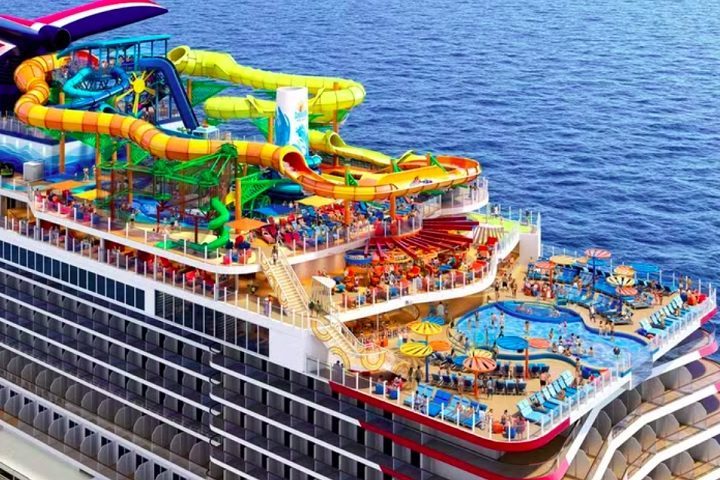 Em 2023, outro passageiro ficou preso ainda na primeira curva do toboágua e acabou empurrado de volta bruscamente, segundo reportou o Daily Mail.