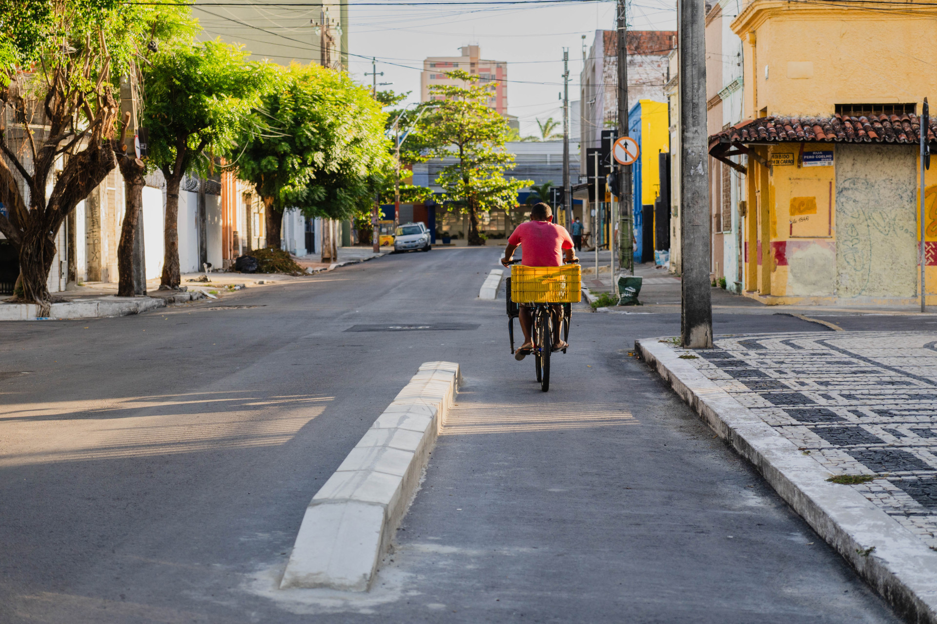 ￼PROJETO cria ciclofaixas para facilitar o tráfego de crianças e pais às escolas (Foto: FERNANDA BARROS)