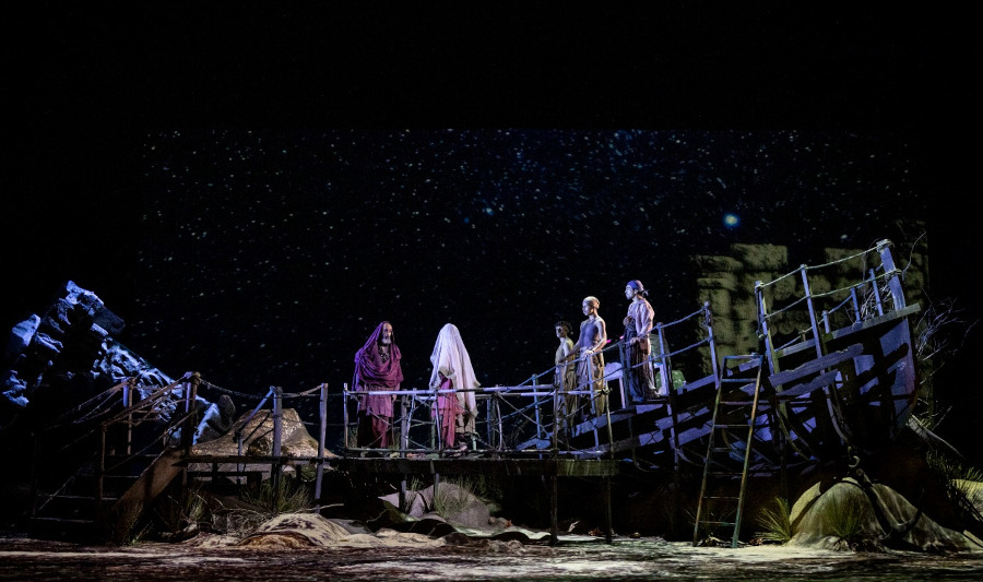 Atualmente, o Theatro Municipal recebe temporada de récitas da ópera “Os Pescadores de Pérolas”, por ocasião dos 150 anos de falecimento do compositor francês Georges Bizet. 
