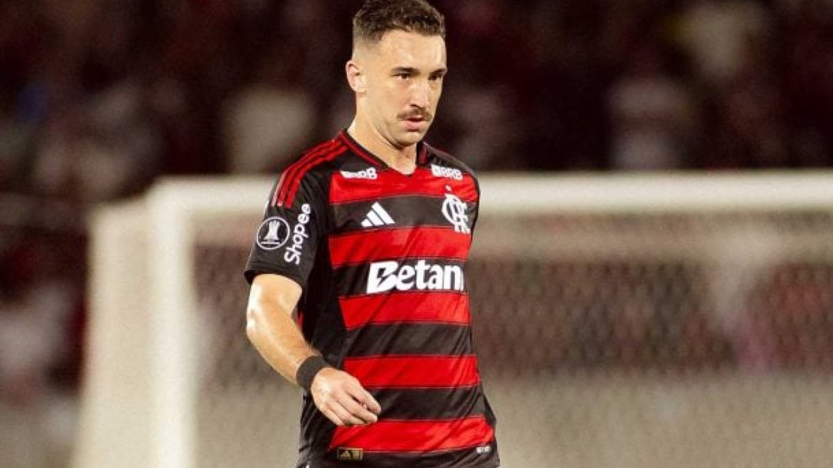 Zagueiro do Flamengo destaca que cresceu como atleta sob o comando do treinador. Filipe Luís negocia renovação de contrato com o Rubro-Negro