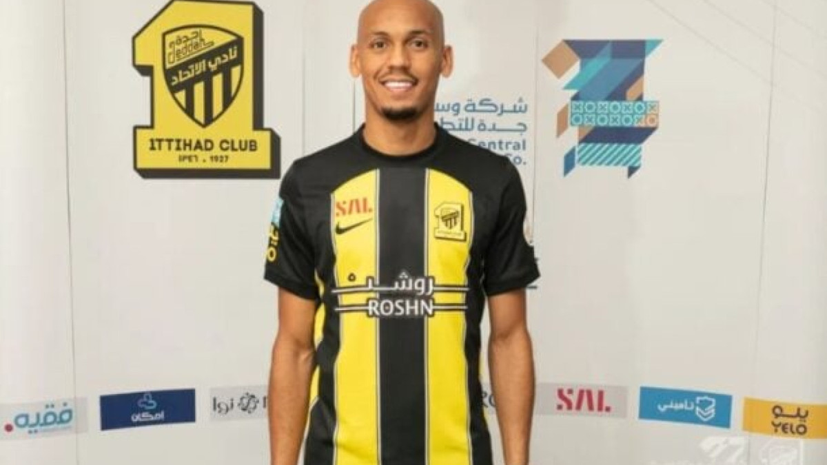 Revelado nas divisões de base do Tricolor, volante foi procurado nas últimas semanas, mas declinou antes mesmo de uma proposta oficial