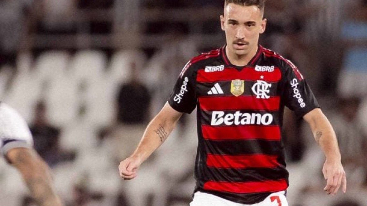 Zagueiro do Internacional, próximo do Fla, chegaria para disputar posição com Léo Ortiz