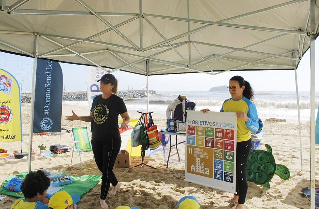 A cidade investe em educação ambiental, coleta seletiva, acessibilidade e preservação da fauna e flora costeira, cumprindo todos os requisitos do selo.