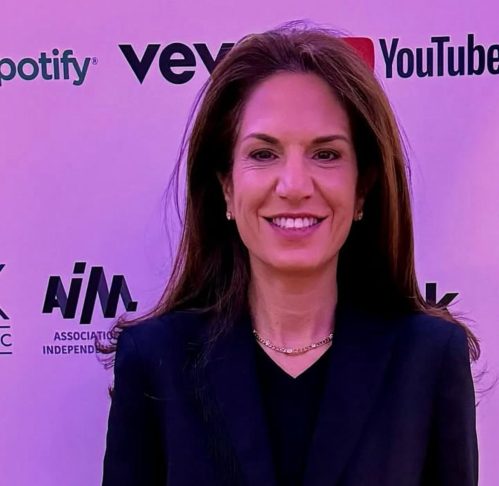 Ela entrou no mercado durante a crise digital da música, nos anos 2000, quando os catálogos eram negócios subvalorizados.