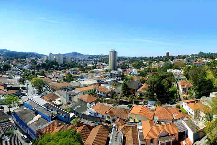 Em termos administrativos, o município foi criado como vila em 1896 e elevado ao status de cidade em 1906. 
