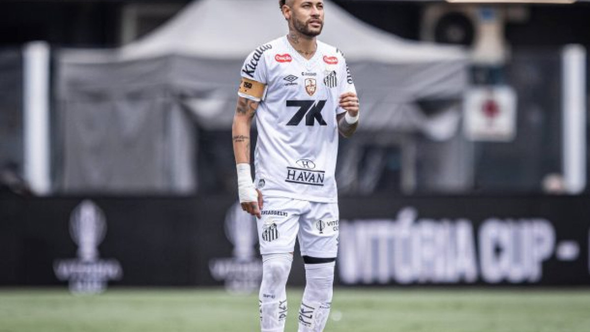 Camisa 10 do Peixe se recupera de cirurgia no joelho esquerdo e não participa da primeira fase da pré-temporada