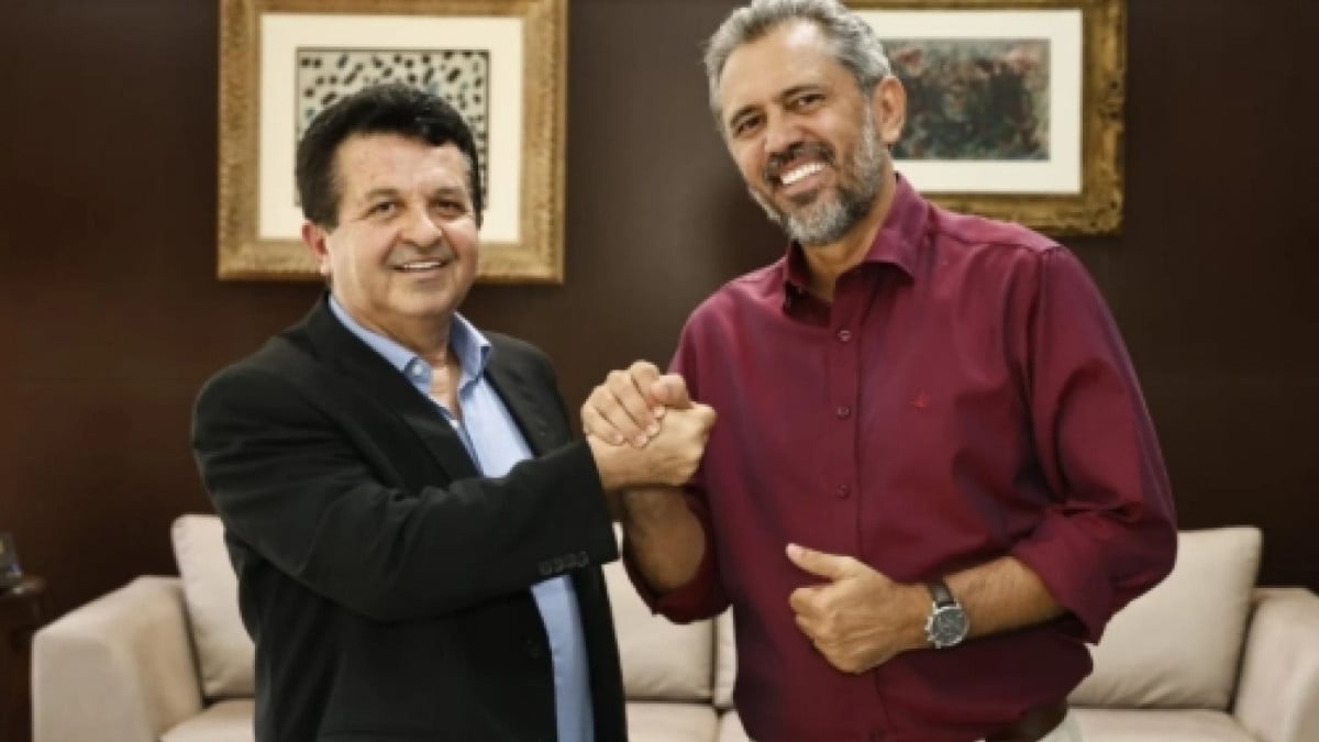 ￼DEPUTADOS da base se encontraram com Elmano. Na foto, o deputado Jeová Mota
