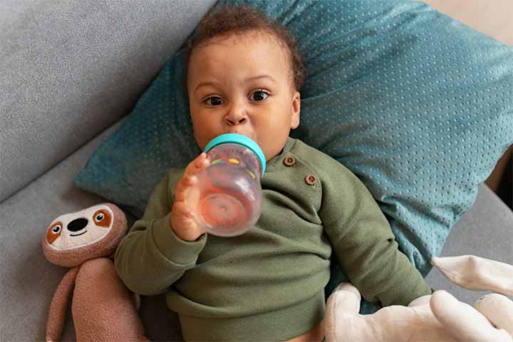 Em experimentos recentes, cientistas verificaram que a exposição de grávidas ao BPA também pode modificar áreas específicas do cérebro do bebê, como o corpo caloso, responsável pela comunicação entre os hemisférios cerebrais, o que reforça a preocupação com efeitos de longo prazo.
