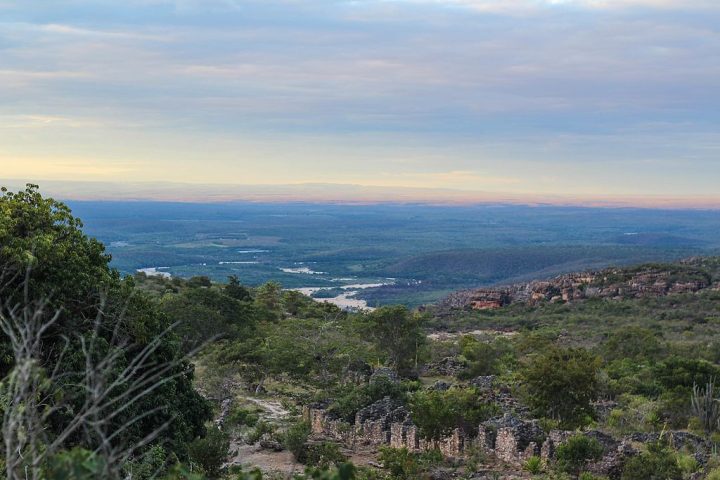 Trata-se charmoso distrito de Igatu, pertencente ao municÃ­pio de AndaraÃ­, na Bahia.