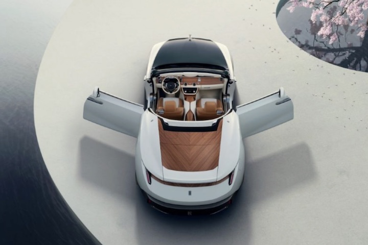 Em 2025, o segmento de carros de luxo entrou em uma fase marcada por ambições ainda maiores, buscando elevar a sofisticação e o poder da exclusividade.