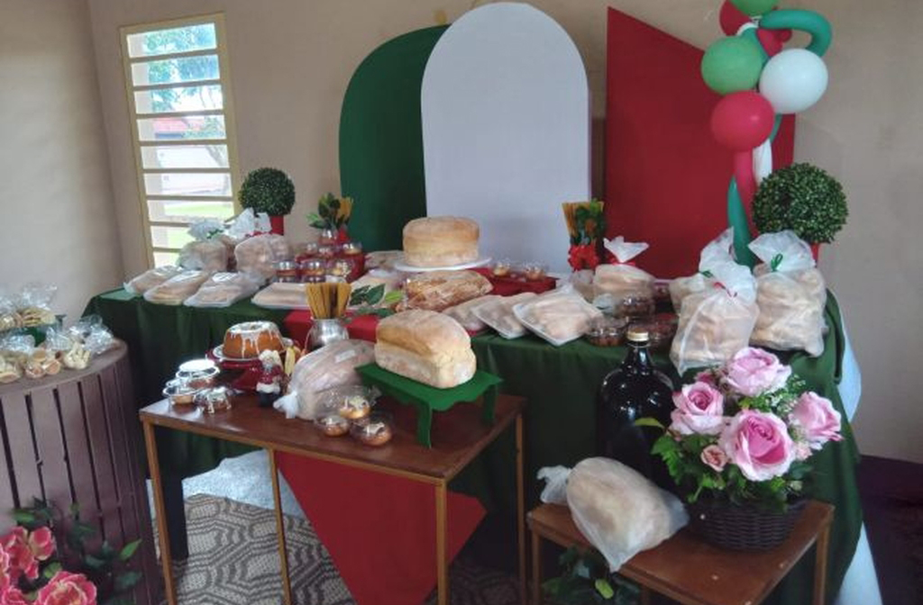 Visitantes encontram em Pedrinhas Paulista um mergulho na cultura italiana, com experiências autênticas e acolhedoras.