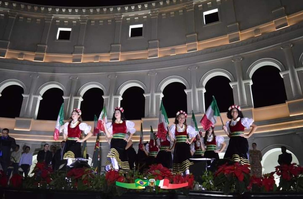 Um monumento vivo à coragem dos imigrantes e à força da tradição, Pedrinhas Paulista preserva com orgulho suas raízes italianas. Venha conhecer, se encantar e fazer parte dessa história que atravessa gerações.