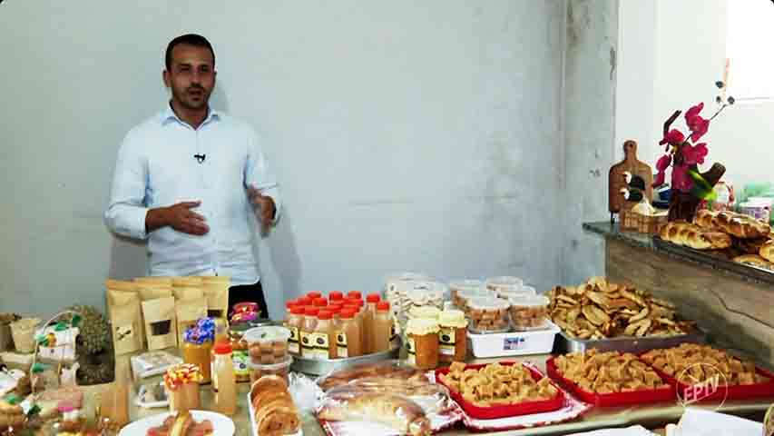 O araticum (marolo) é amplamente utilizado pela população nativa para o tratamento de algumas doenças e é uma das frutas locais mais consumidas. Ele possui propriedades terapêuticas e anti-inflamatórias, assim como contribui com a saúde cardíaca.