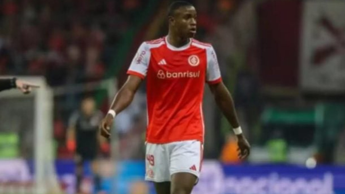 Centroavante de 19 anos viaja para a Arábia e renderá cerca de R$ 39 milhões ao clube; negócio é definitivo