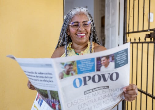 Marilene Pinheiro, leitora do O POVO que recebeu notícias positivas do jornal ao longo dos anos