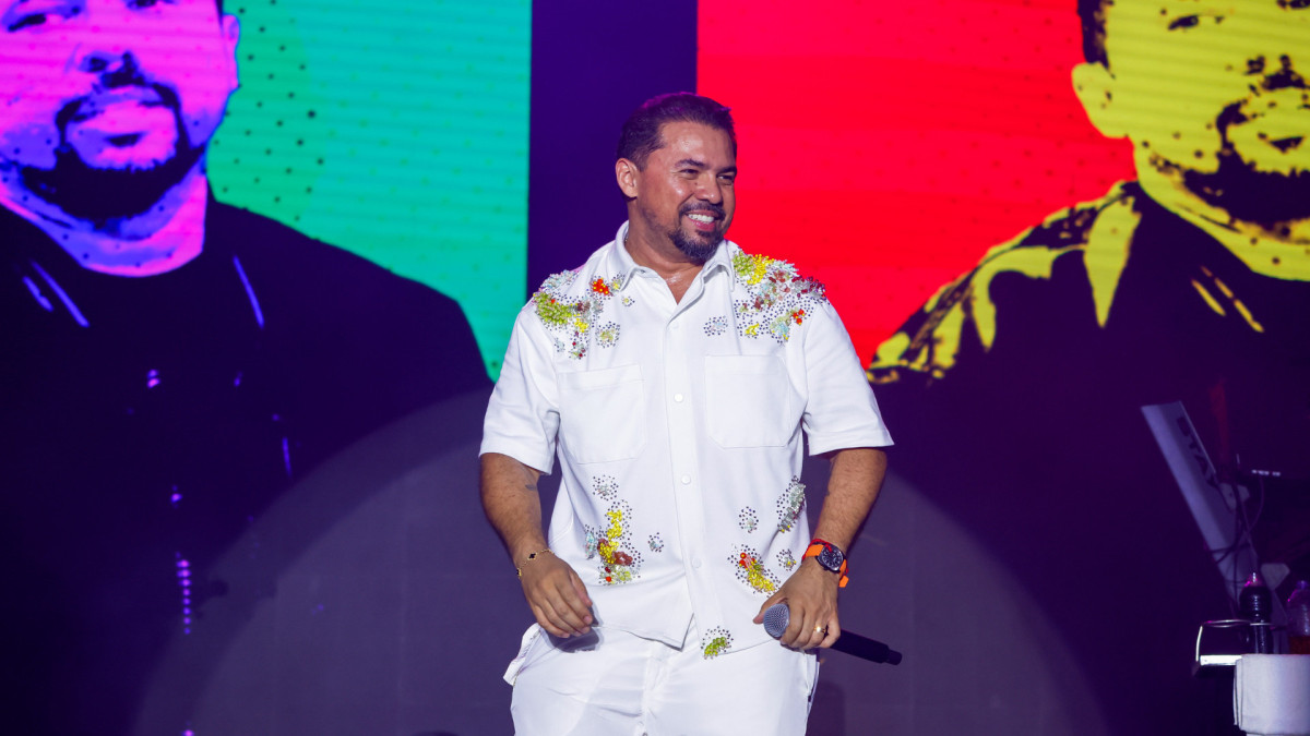 Xand Avi&atilde;o&eacute; uma das atra&ccedil;&otilde;es do &uacute;ltimo Bloquinho de Ver&atilde;o de 2026