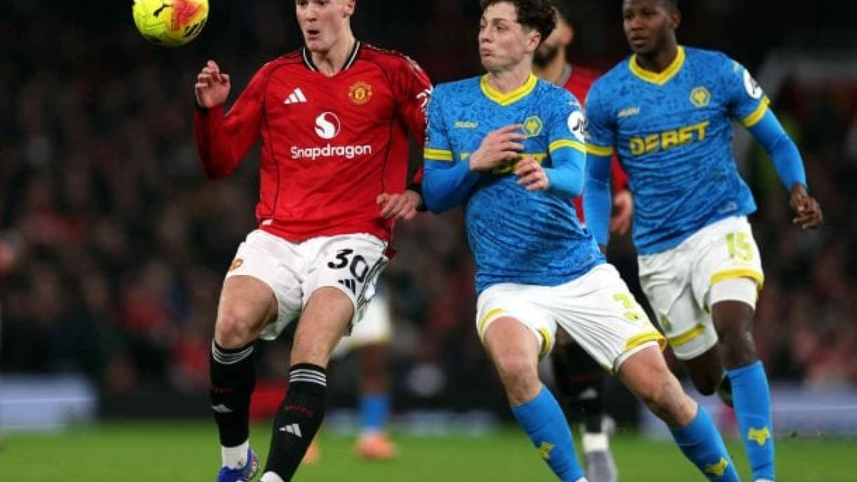Com João Gomes e Arias, Wolves volta a conquistar ponto após 11 derrotas seguidas, enquanto Red Devils tropeçam em casa