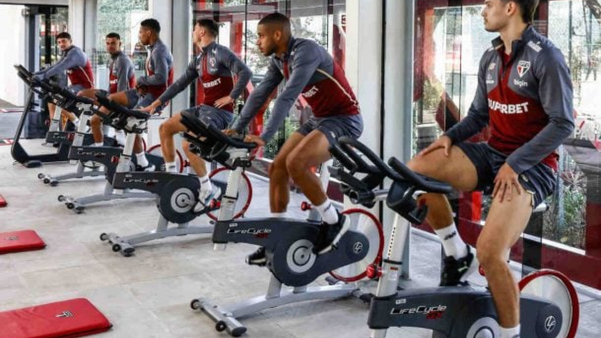 Mudanças atingem departamentos médico, de recuperação e preparação física após demissões