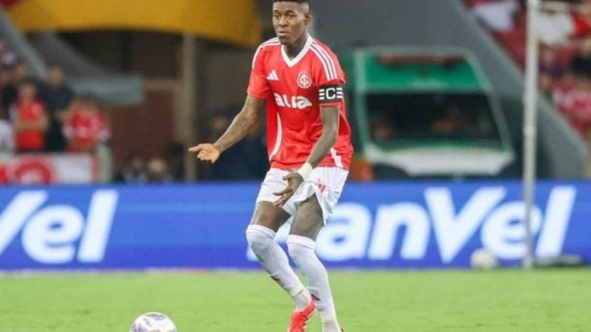 Flamengo e Corinthians movimentam o mercado. E ídolo do Botafogo provoca 