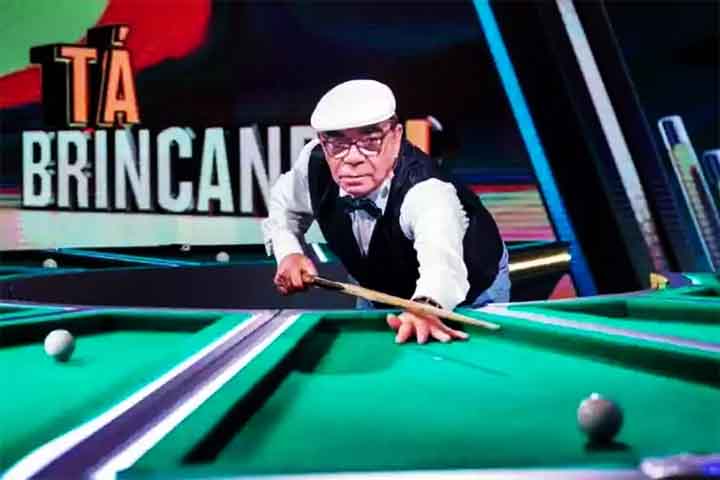 Seu nome verdadeiro era JosÃ© Rui de Mattos Amorim, e ele nasceu em 1940, na Bahia. Ganhou o apelido ChapÃ©u por sempre usar um chapÃ©u branco caracterÃ­stico enquanto jogava.