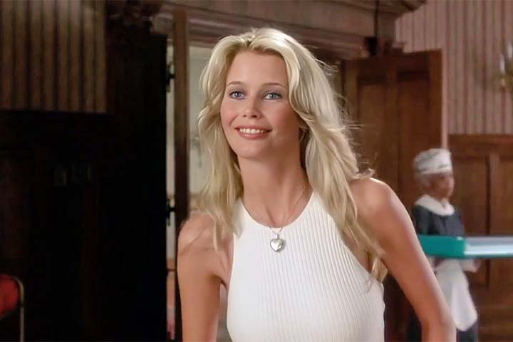 Ela se envolveu em iniciativas ligadas à moda sustentável, à curadoria de exposições e à preservação da história da indústria fashion, além de colaborar com marcas em coleções especiais que refletiam sua trajetória e seu olhar amadurecido sobre o setor.
