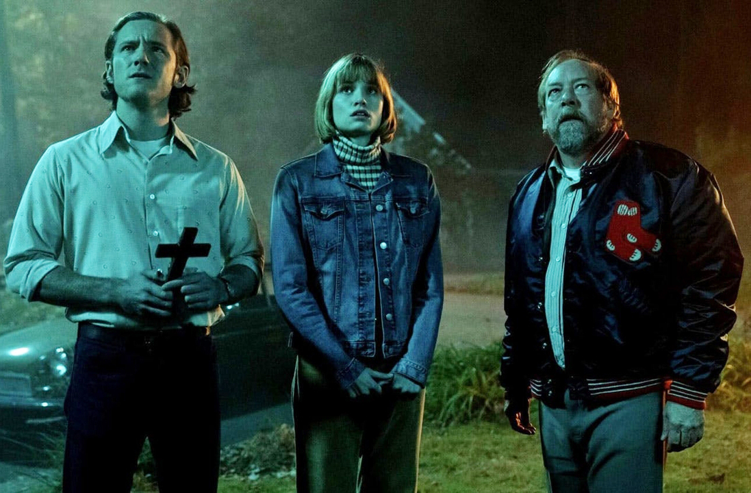 Pullman foi escalado para o remake de Salem’s Lot, baseado na obra de Stephen King. O projeto reforçou sua presença em produções de grande impacto e uma aposta em sua capacidade de liderar narrativas sombrias.